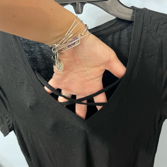 Small top - Picture 2 of 4